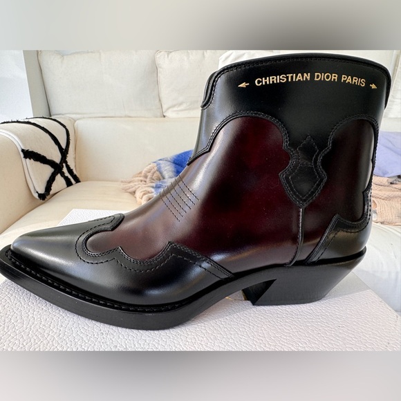Dior Western Boots - Picture 3 of 12